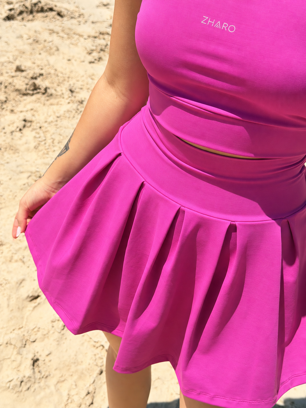 Saia Plissada Match — Top Saia Rosa Detalhe